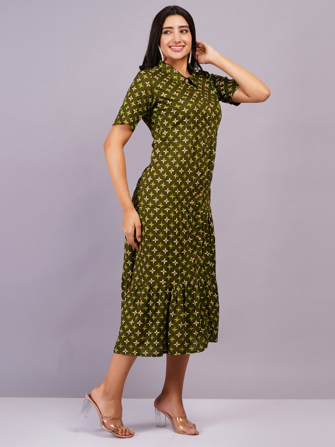Women Green Color Viscose Rayon Fabric Fit and Flare Dress - Image 4