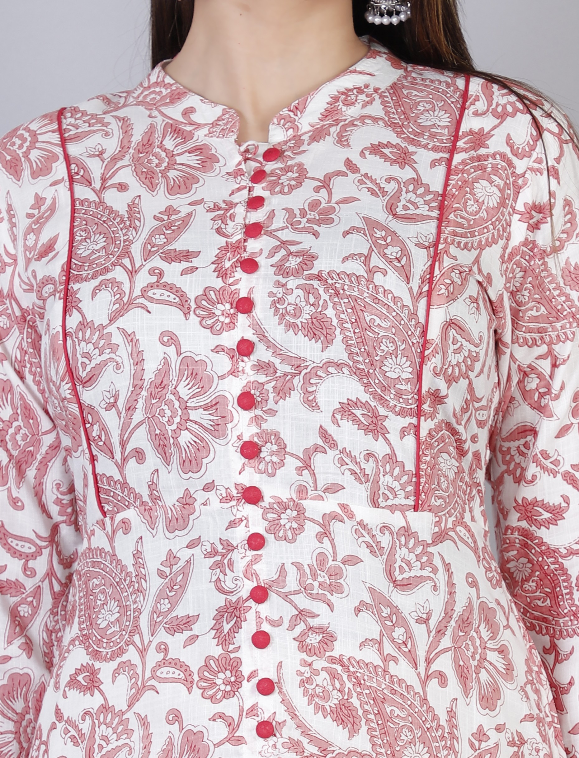 Women Pink White Color Viscose RayonFabric Kurta - Image 3