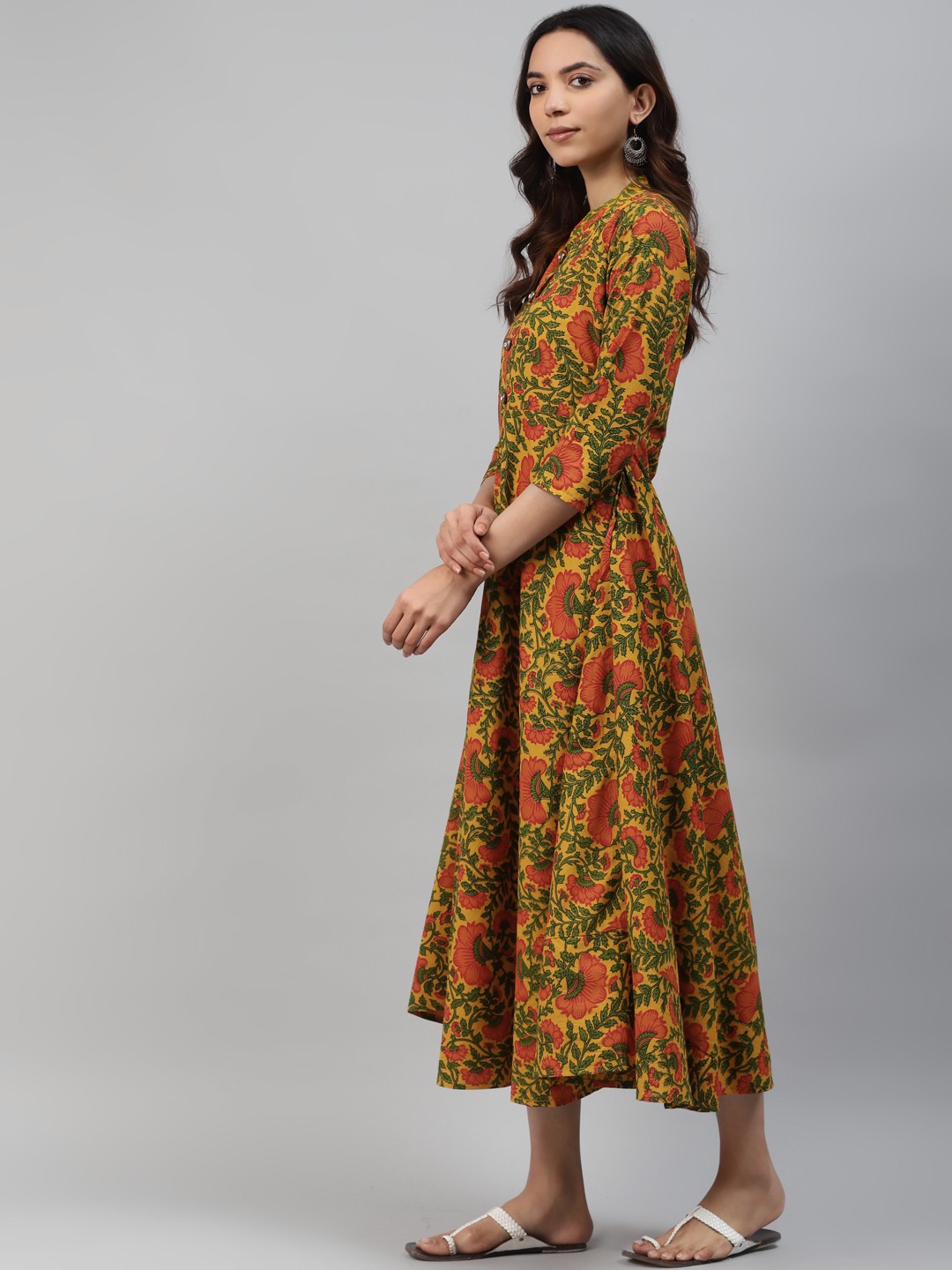 Women Mustard Color Viscose RayonFabric Kurta - Image 4