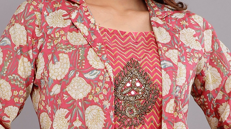 Women Pink Color Cotton Co-ord Set With Jacket - Image 5