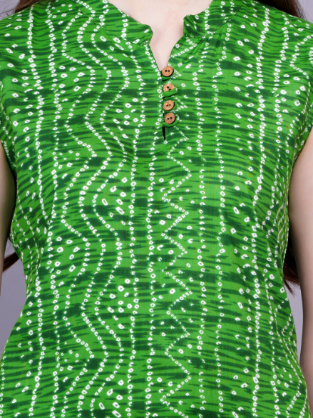 Women Green Color Straight Kurta - Image 5