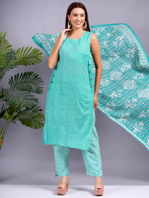 Women Ramagreen Color Cotton Straight kurta set
