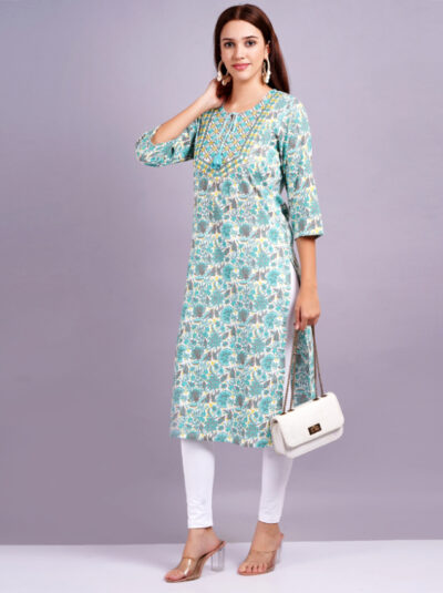 Women Floral Print Cotton Blend Straight Kurta