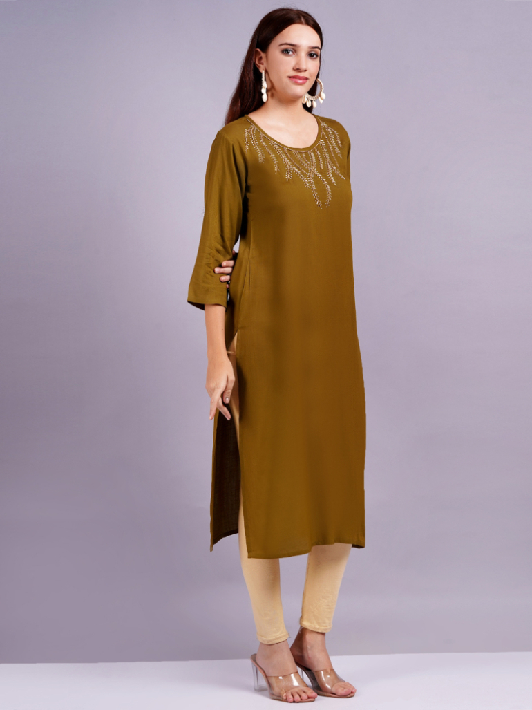 Women Solid Viscose Rayon Straight Kurta - Image 5