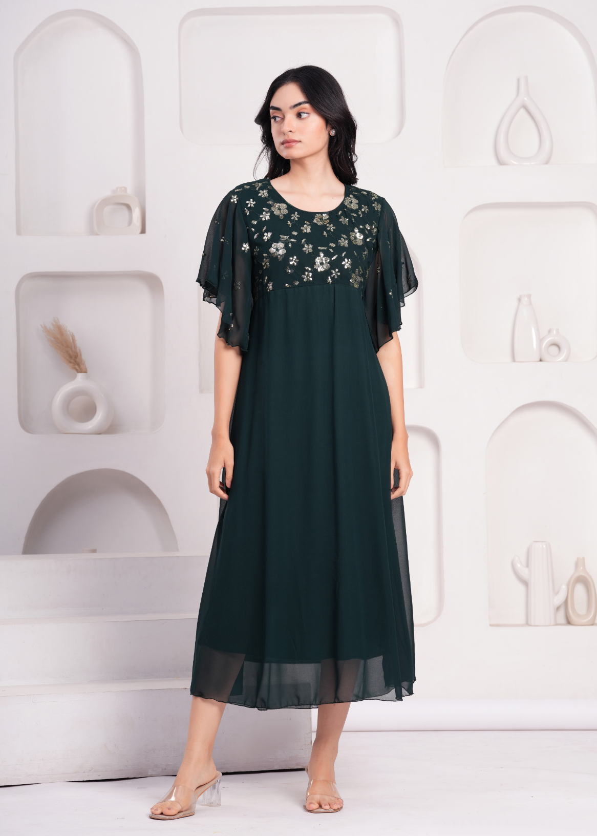 Bottlegreen Color Embellished Solid Dress - Image 3